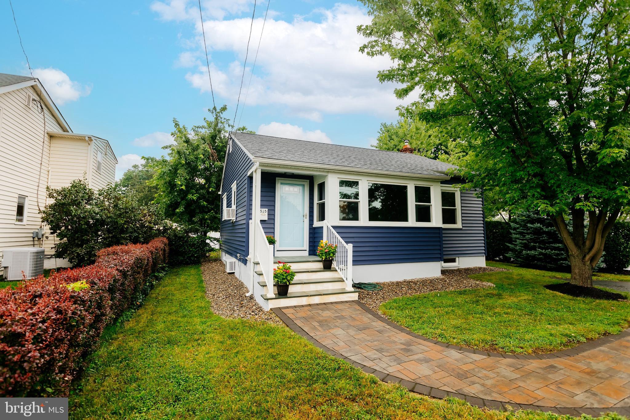 535 Durham Road Langhorne, PA 19047 - Photo 41 of 46 Paver walkway