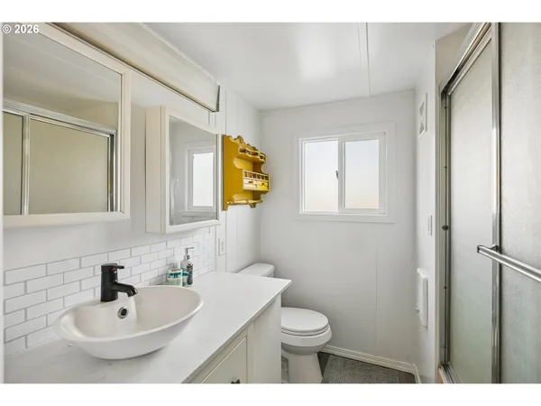 $199,000 | 18989 Northeast Marine Drive, Unit 32, Portland, OR 97230