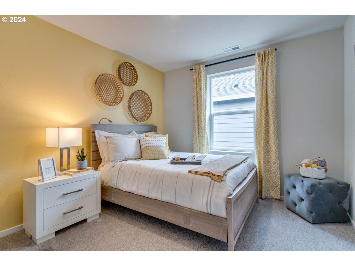 2791 U Street Springfield, OR 97477 - Photo 21 of 29 a bedroom with a bed and window