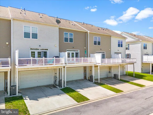 $2,700 | 2806 Shearwater Lane, Frederick, MD 21701