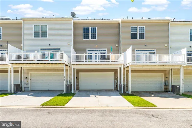 $2,700 | 2806 Shearwater Lane, Frederick, MD 21701