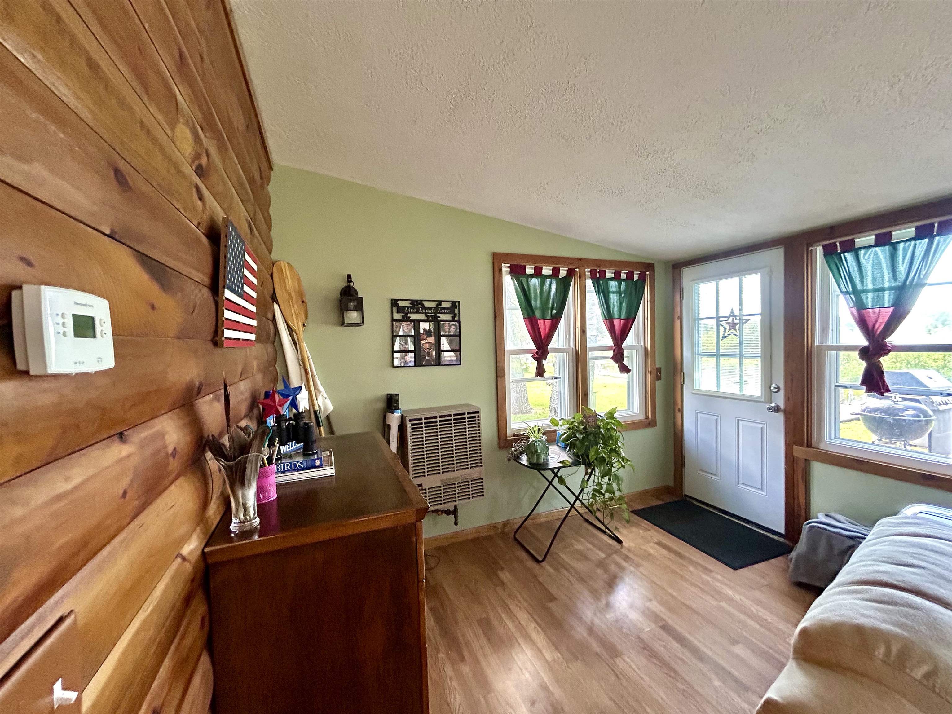 9312 Elizabeth Road Houghton Lake, MI 48629 - Photo 10 of 27
