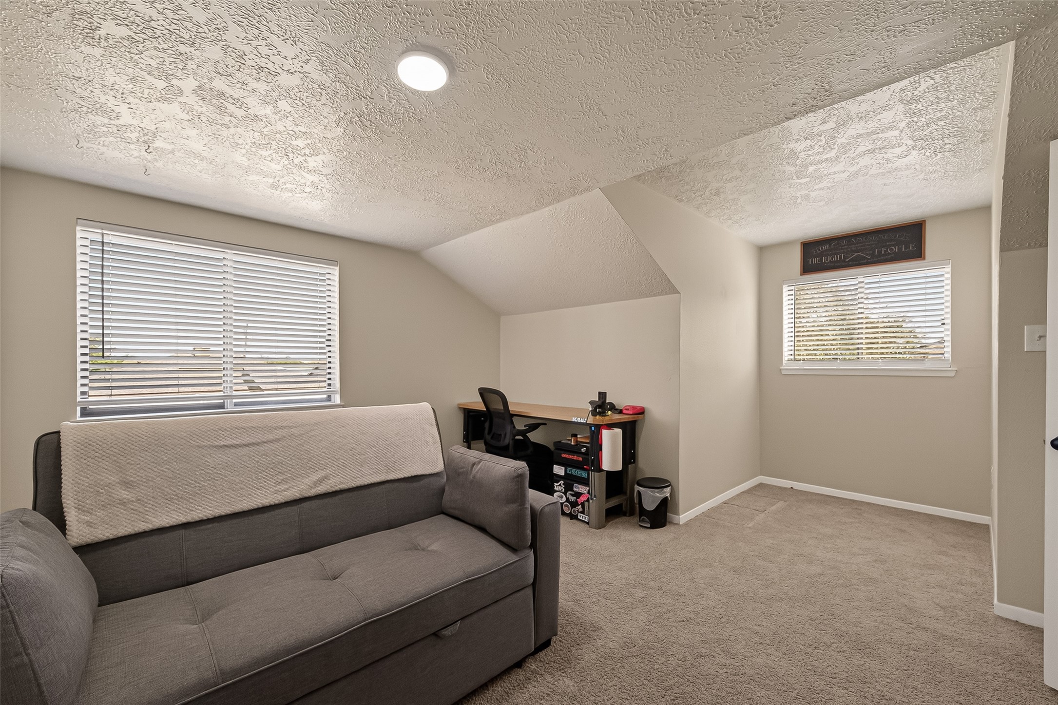555 Shealy Street Houston, TX 77598 - Photo 22 of 41 a living room with furniture and a window