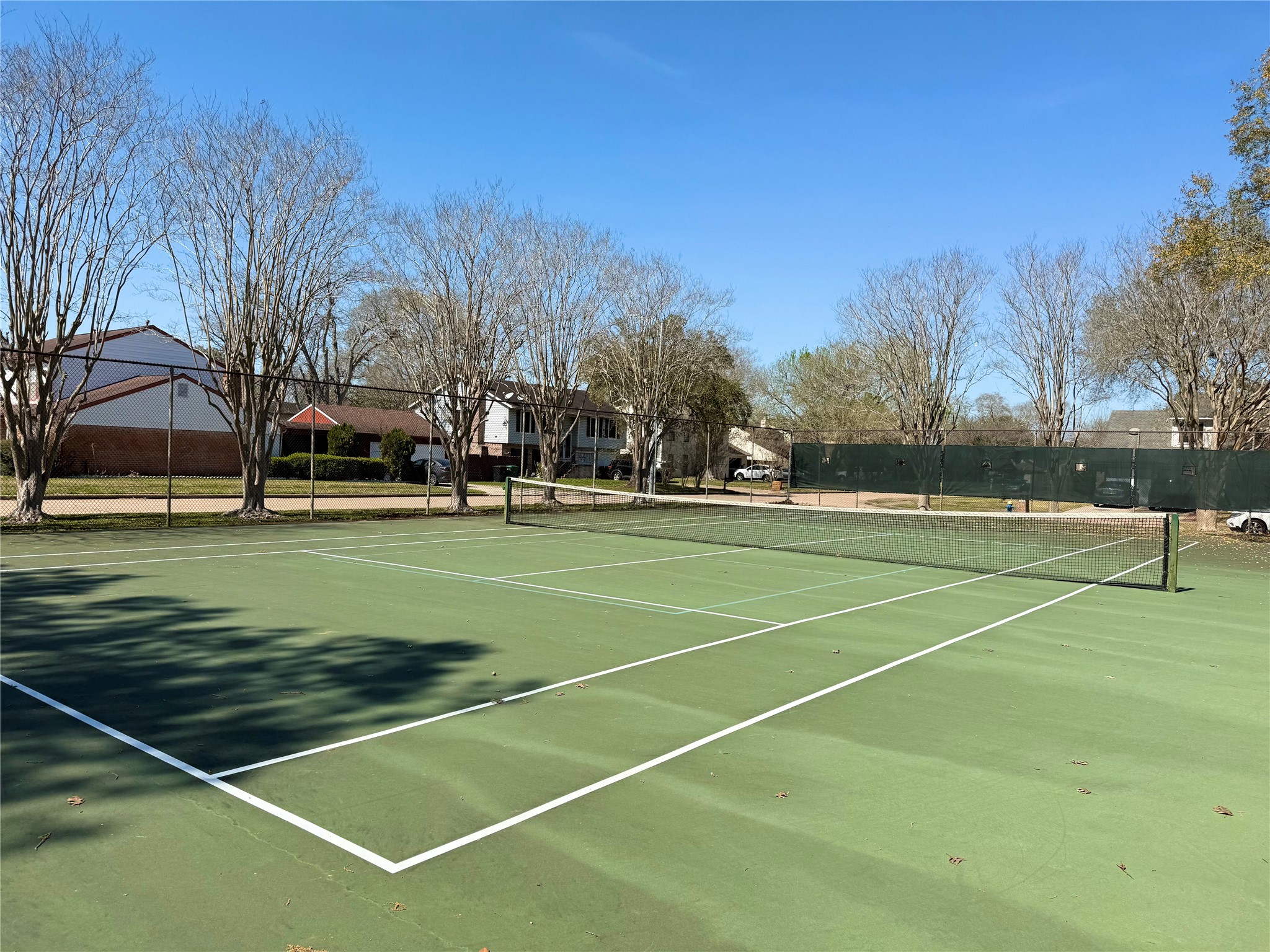 555 Shealy Street Houston, TX 77598 - Photo 37 of 41 a view of a tennis court