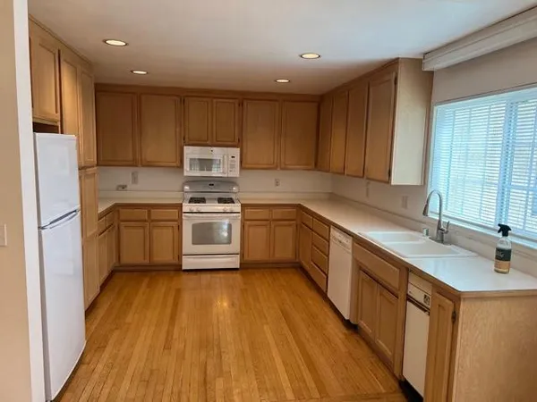 $3,300 | 3 Burgundy Way, Yountville, CA 94599