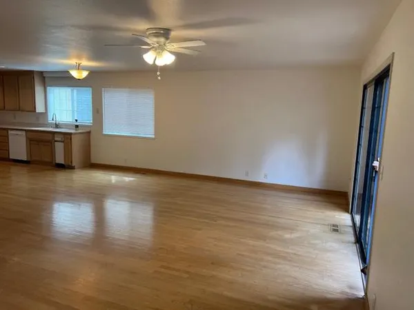 $3,300 | 3 Burgundy Way, Yountville, CA 94599