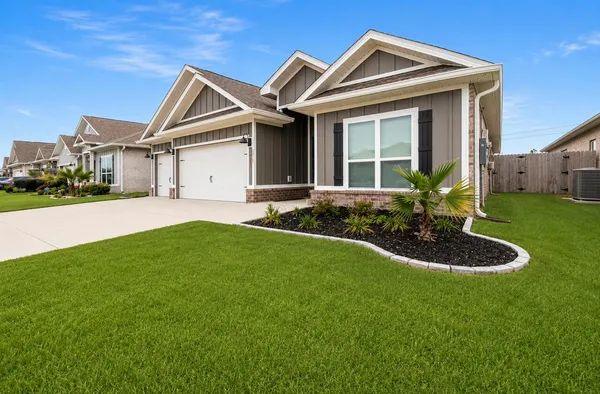 $397,000 | 3065 Rachel Place, Southport, FL 32409