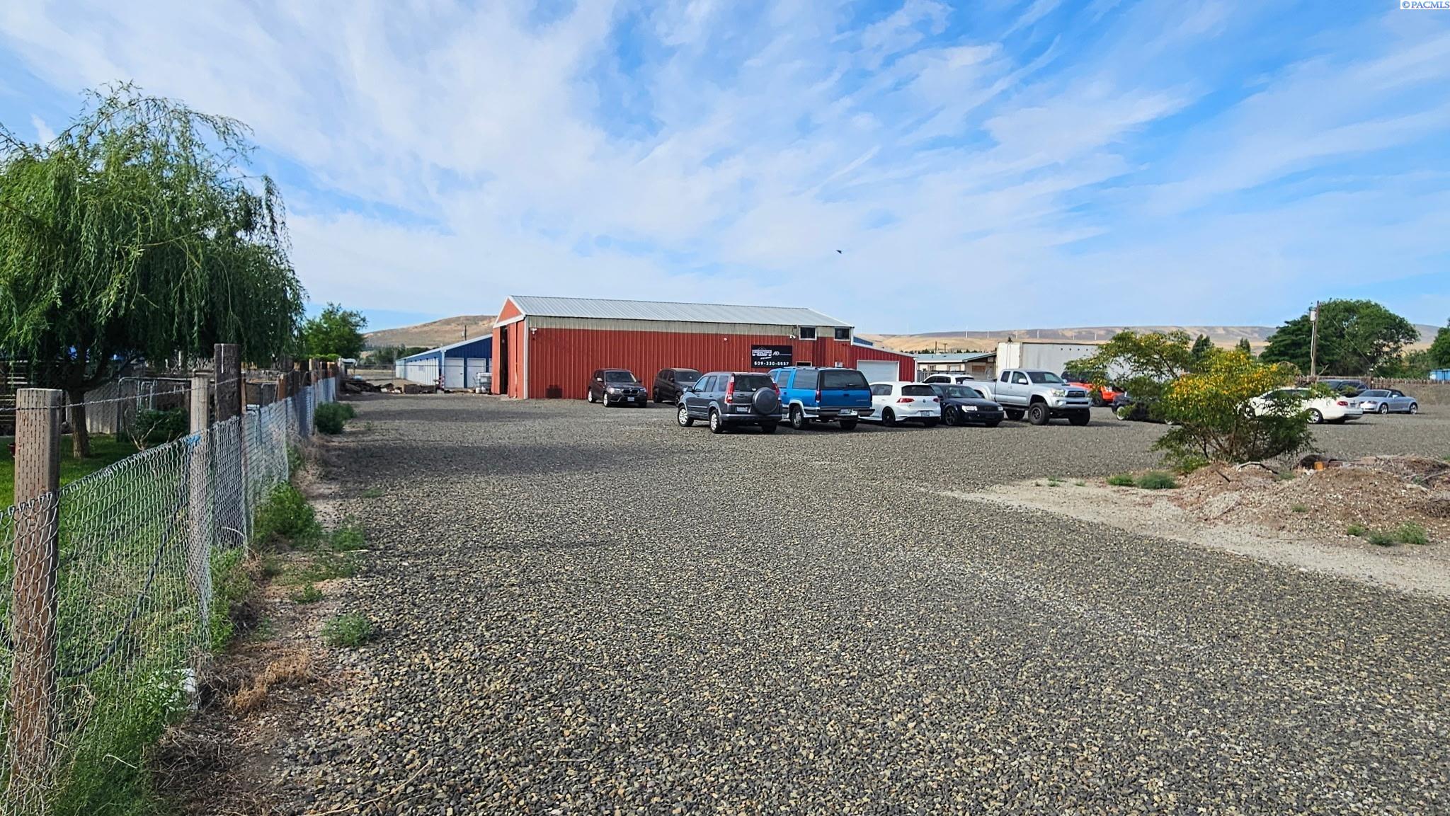 230105 East Lechelt Road Kennewick, WA 99337 - Photo 1 of 2 Gallery Image 1