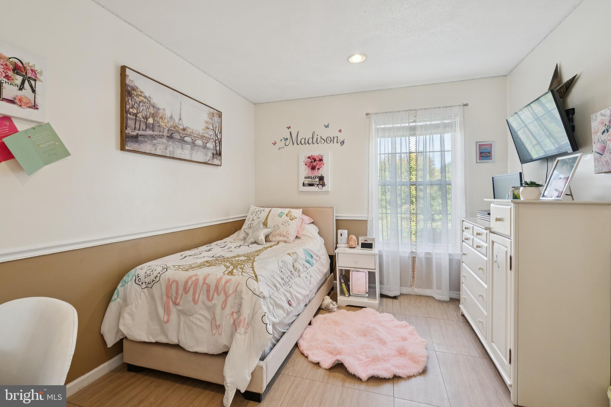 7 Meadowbrook Drive Westampton, NJ 08060 - Photo 20 of 25 a bedroom with a bed painting on wall and a window