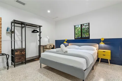 $1,162,500 | 256 Northwest 57th Street, Miami, FL 33127