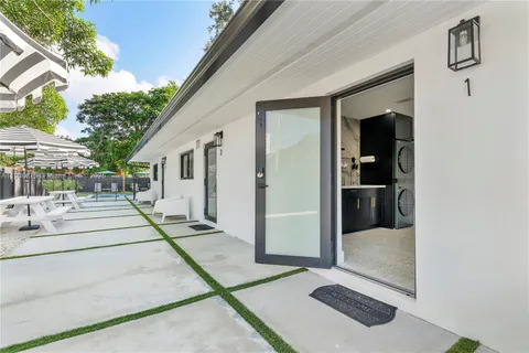 $1,162,500 | 256 Northwest 57th Street, Miami, FL 33127