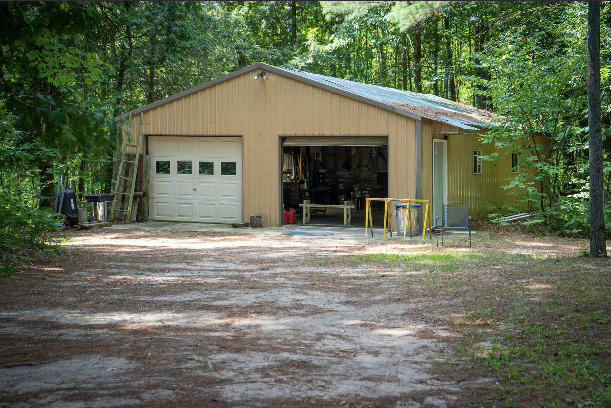 4185 North Taylor Road Branch, MI 49402 - Photo 22 of 67 40-Barn_001
