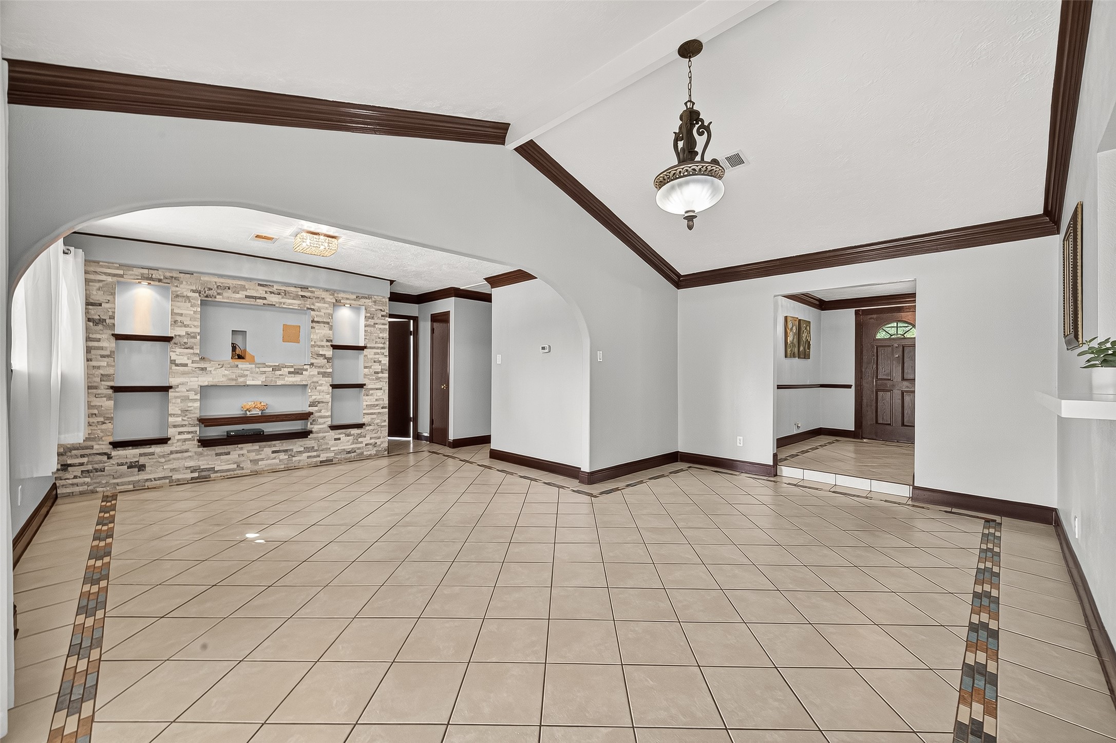 14007 Buffalo Speedway Houston, TX 77045 - Photo 11 of 46