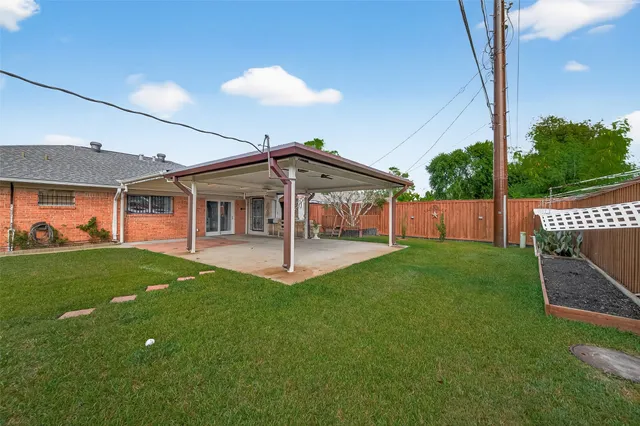 a view of a porch with furniture