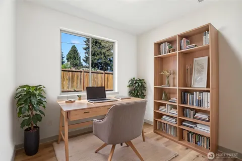 $575,000 | 4051 East J Street, Tacoma, WA 98404