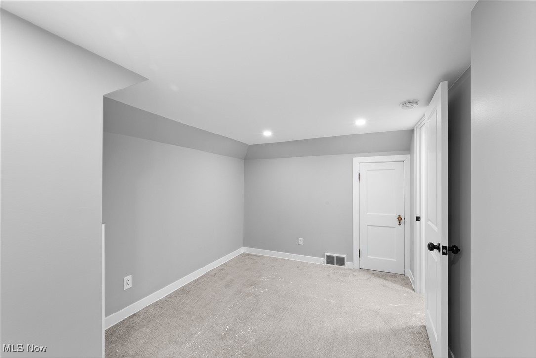 3480 Edison Road Cleveland Heights, OH 44121 - Photo 36 of 47