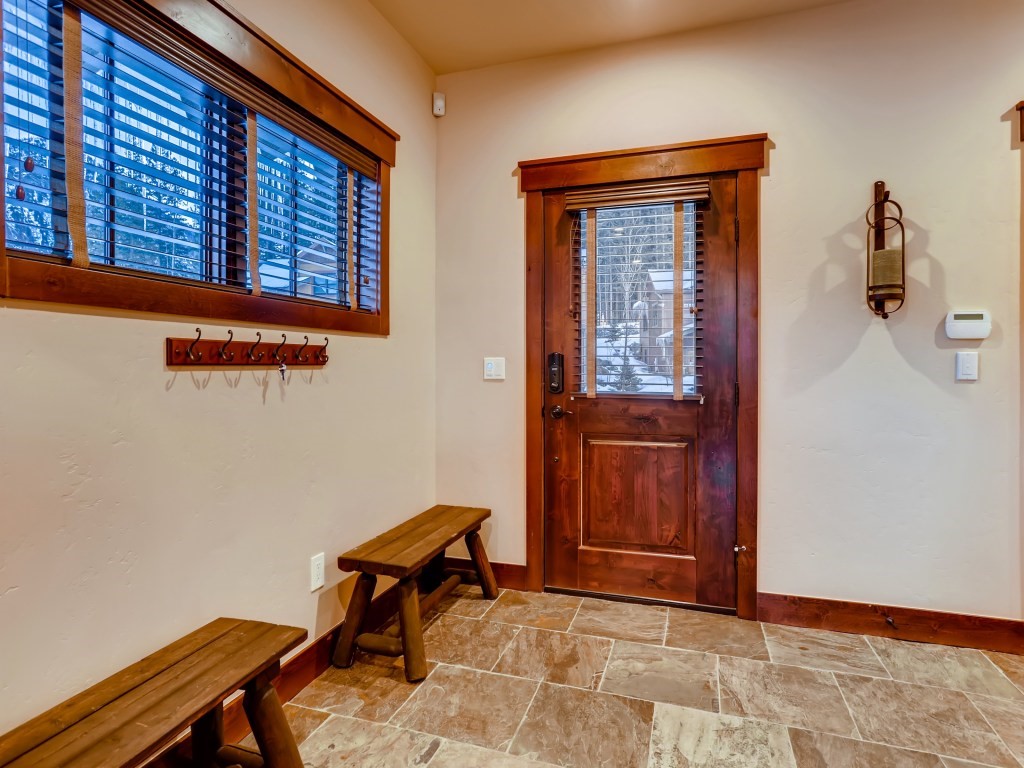 869 Independence Road, Unit B Keystone, CO 80435 - Photo 13 of 35 Gallery Image 13