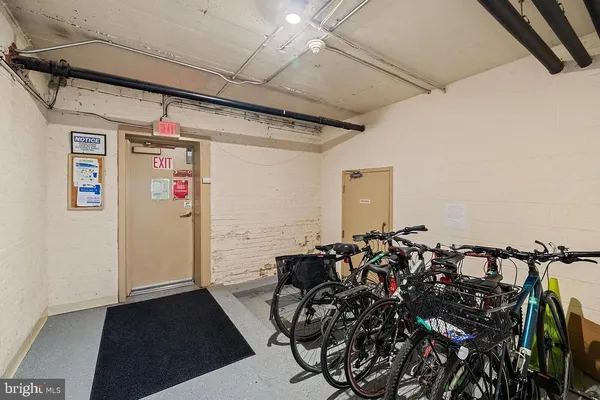 $2,900 | 3024 Wisconsin Avenue Northwest, Unit B12, Washington, DC 20016