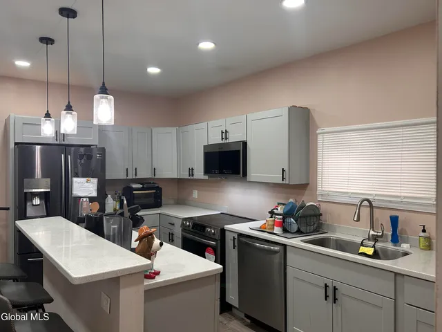 $219,000 | 1925 8th Avenue, Watervliet, NY 12189