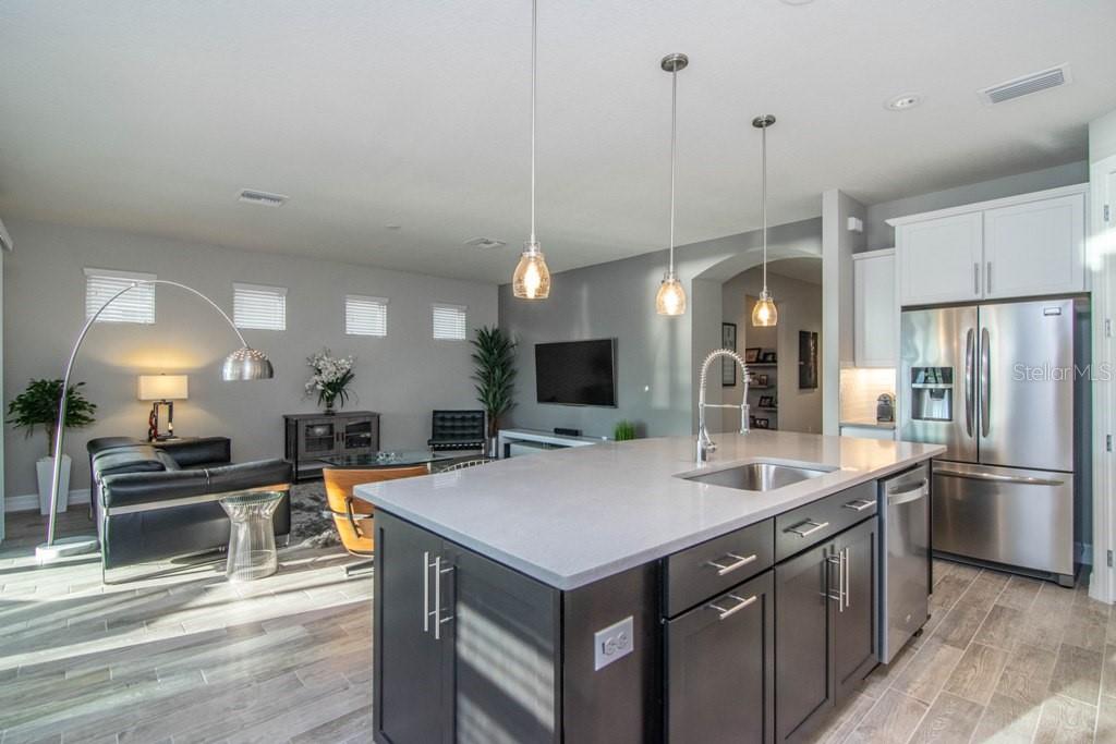 13911 Galway Sand Road Riverview, FL 33579 - Photo 12 of 35