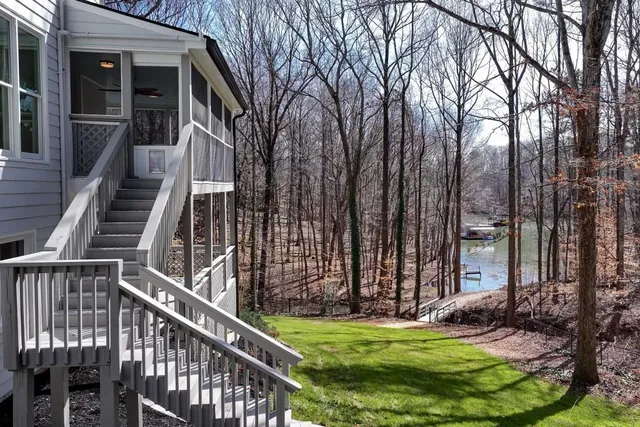 $1,299,888 | 6005 Bateau Drive, Flowery Branch, GA 30542