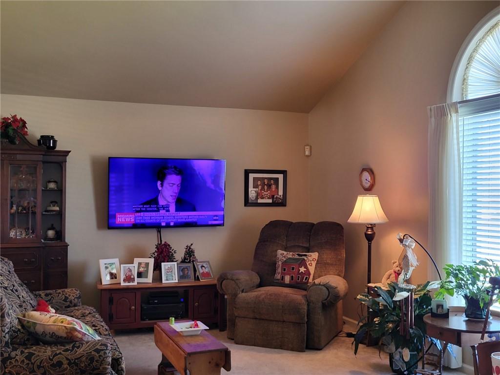 1320 Spring Street Latrobe, PA 15650 - Photo 3 of 24 Gallery Image 3