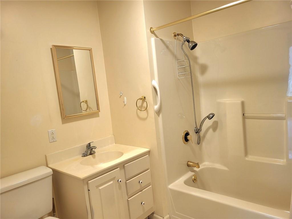 1320 Spring Street Latrobe, PA 15650 - Photo 10 of 24 Gallery Image 10