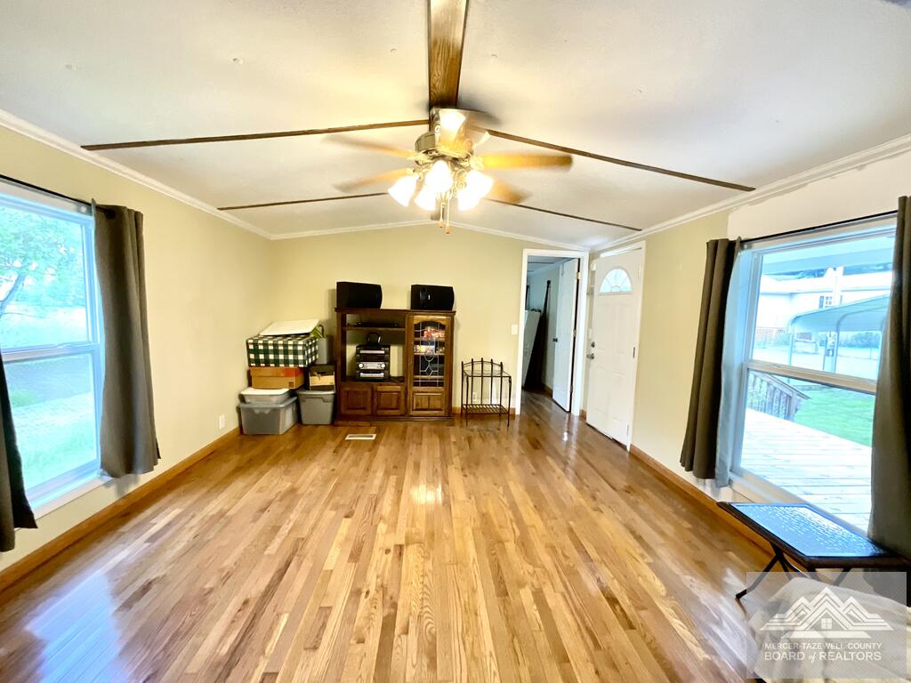 260-266 Periwinkle Road Princeton, WV 24739 - Photo 19 of 31 Gallery Image 19