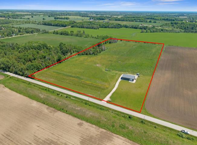 4500 Mathey Road Sturgeon Bay, WI 54235 - Photo 2 of 30