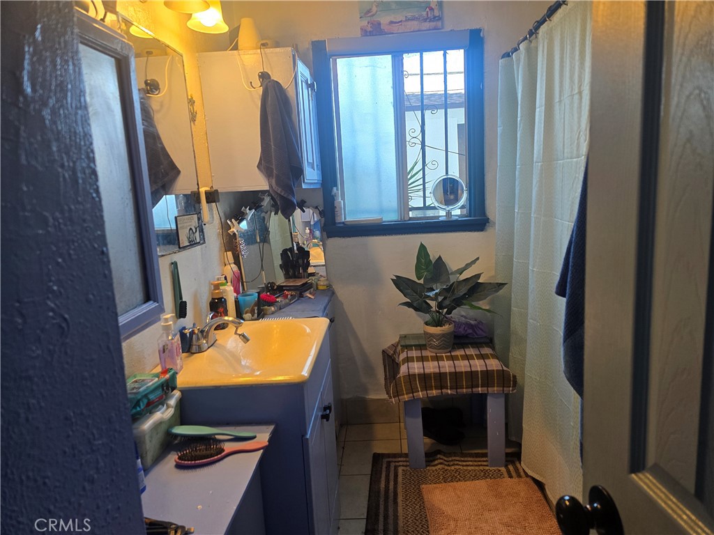 301 West Magnolia Street Compton, CA 90220 - Photo 17 of 20