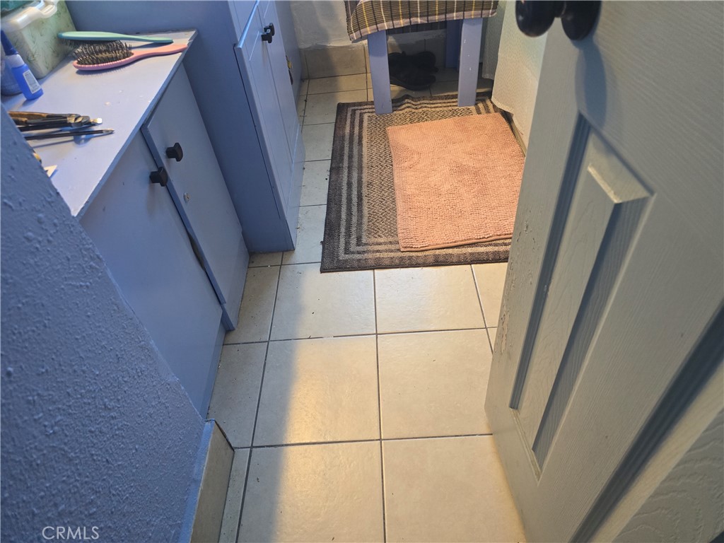 301 West Magnolia Street Compton, CA 90220 - Photo 19 of 20