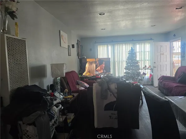 $849,999 | 301 West Magnolia Street, Compton, CA 90220