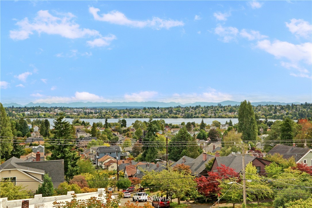 348 North 71st Street Seattle, WA 98103 - Photo 23 of 40 Gallery Image 23