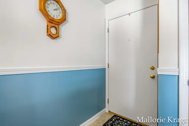 $260,000 | 3170 West Crystal Waters Drive, Unit 2, Holland, MI 49424