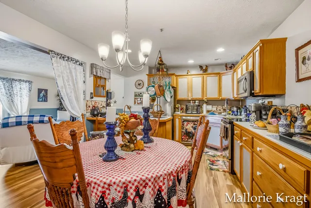 $260,000 | 3170 West Crystal Waters Drive, Unit 2, Holland, MI 49424