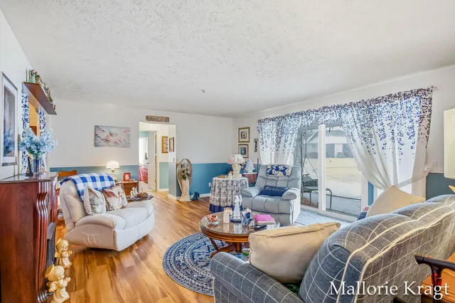 $260,000 | 3170 West Crystal Waters Drive, Unit 2, Holland, MI 49424