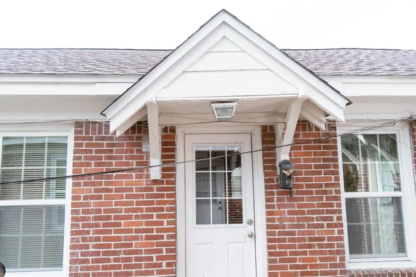 $1,000 | 515 North Monroe Street, Tallahassee, FL 32301