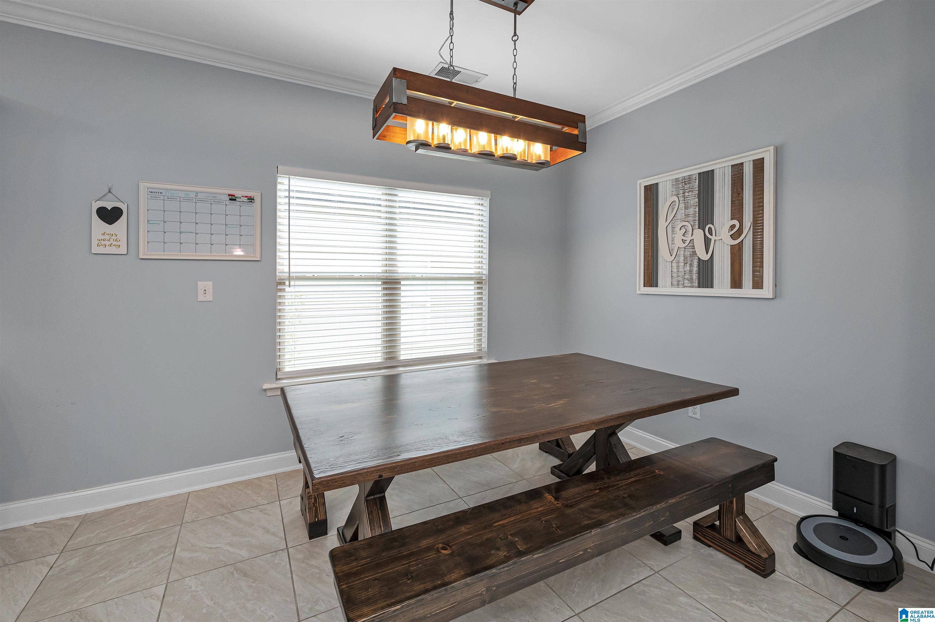 196 Lorrin Lane Sterrett, AL 35147 - Photo 7 of 34