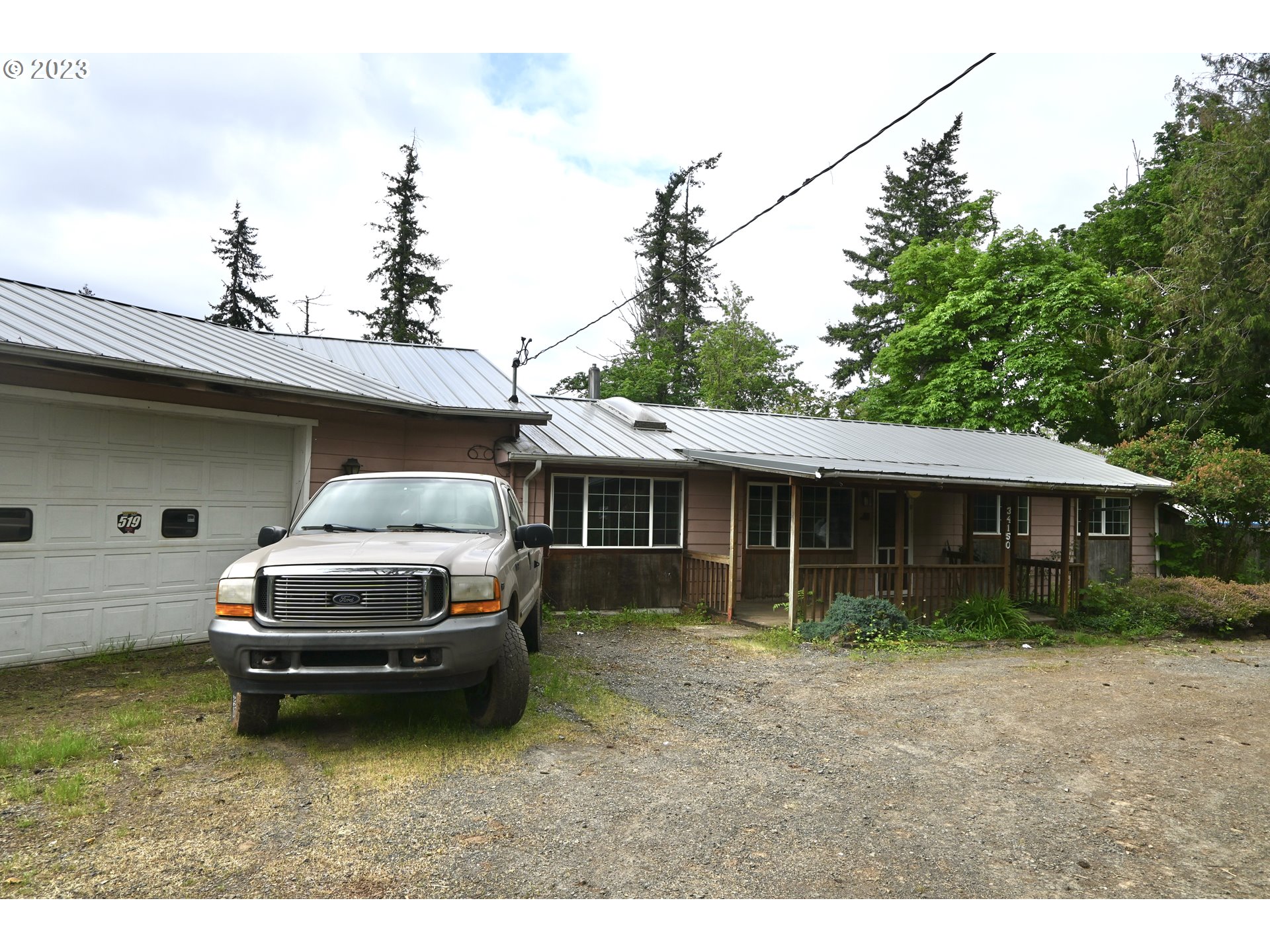 34150 Southeast Coupland Road Estacada, OR 97023 - Photo 3 of 35 Gallery Image 3