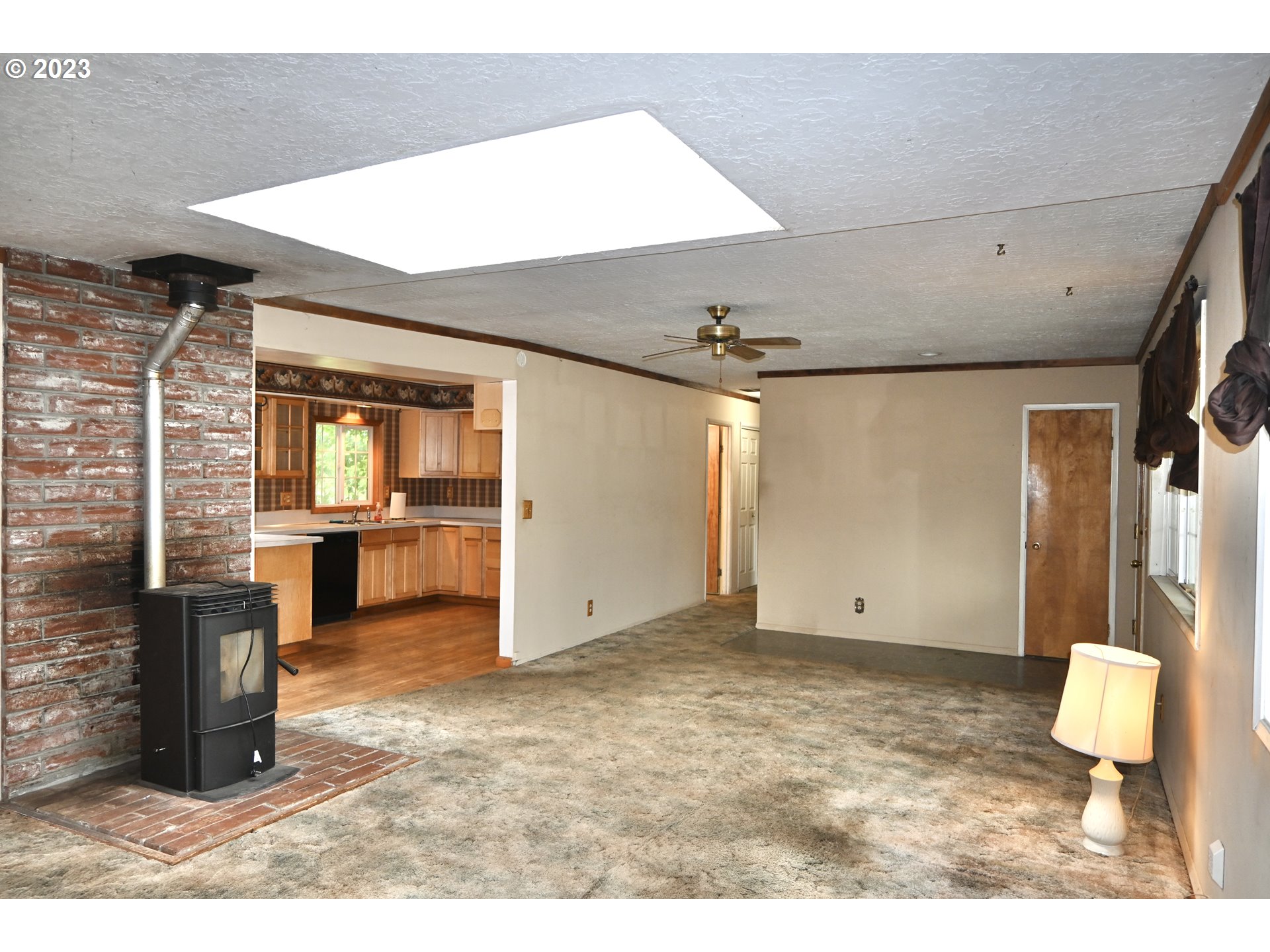34150 Southeast Coupland Road Estacada, OR 97023 - Photo 6 of 35 Gallery Image 6