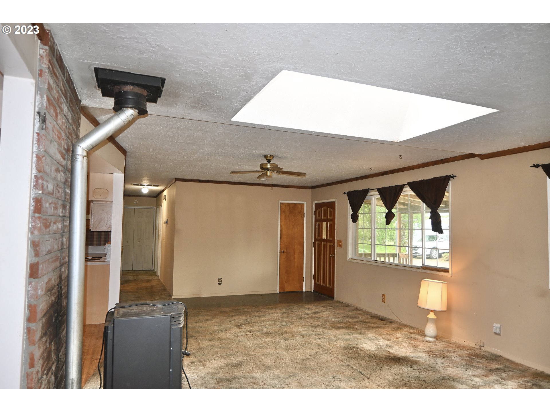 34150 Southeast Coupland Road Estacada, OR 97023 - Photo 7 of 35 Gallery Image 7