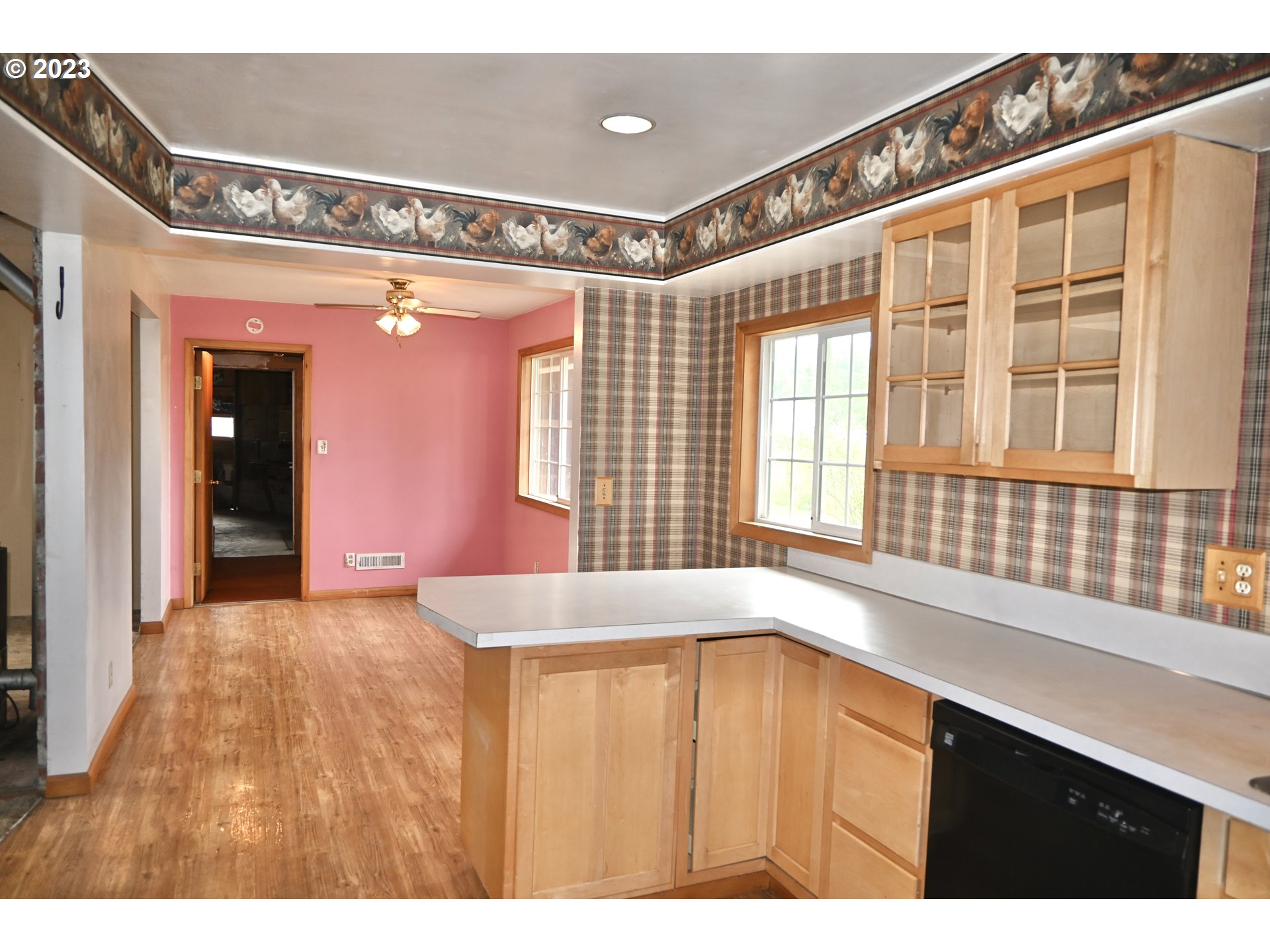 34150 Southeast Coupland Road Estacada, OR 97023 - Photo 9 of 35 Gallery Image 9