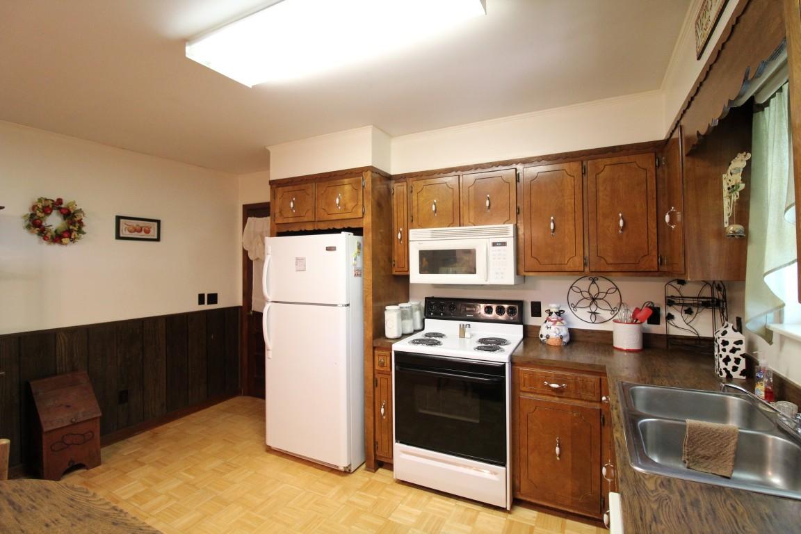 200 East Roddy Road Spring City, TN 37381 - Photo 11 of 41 kitchen 4 (Medium)