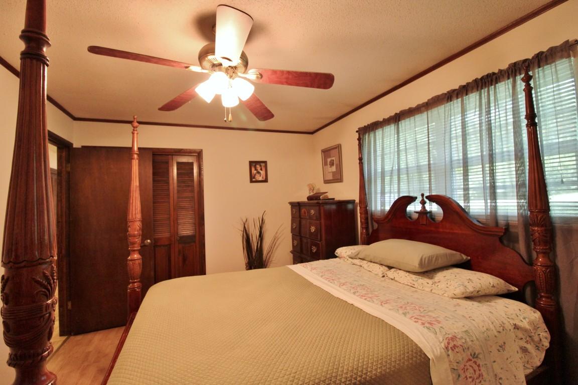 200 East Roddy Road Spring City, TN 37381 - Photo 19 of 41 master bedroom 3 (Medium)