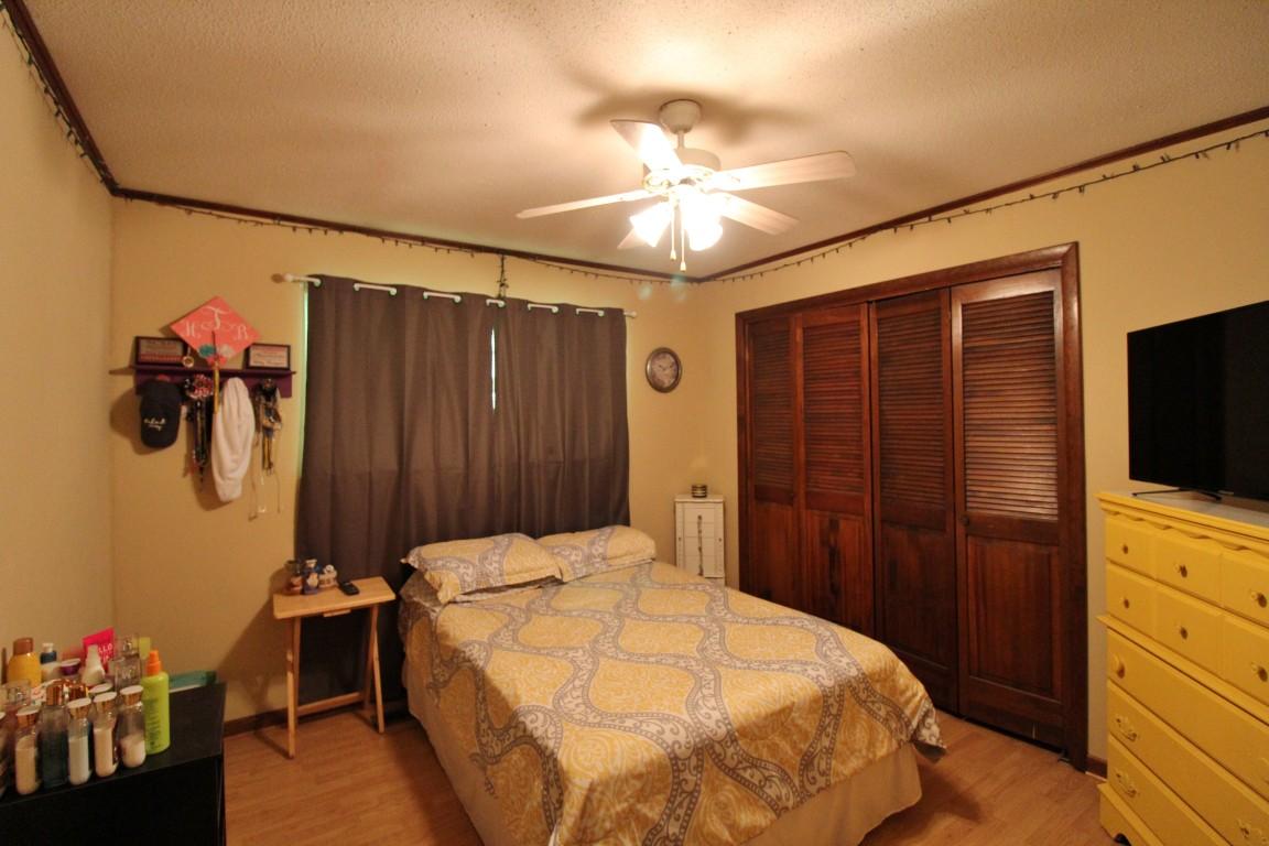 200 East Roddy Road Spring City, TN 37381 - Photo 24 of 41 2nd bedroom (Medium)