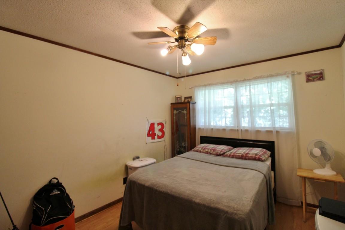 200 East Roddy Road Spring City, TN 37381 - Photo 28 of 41 3rd bedroom (Medium)