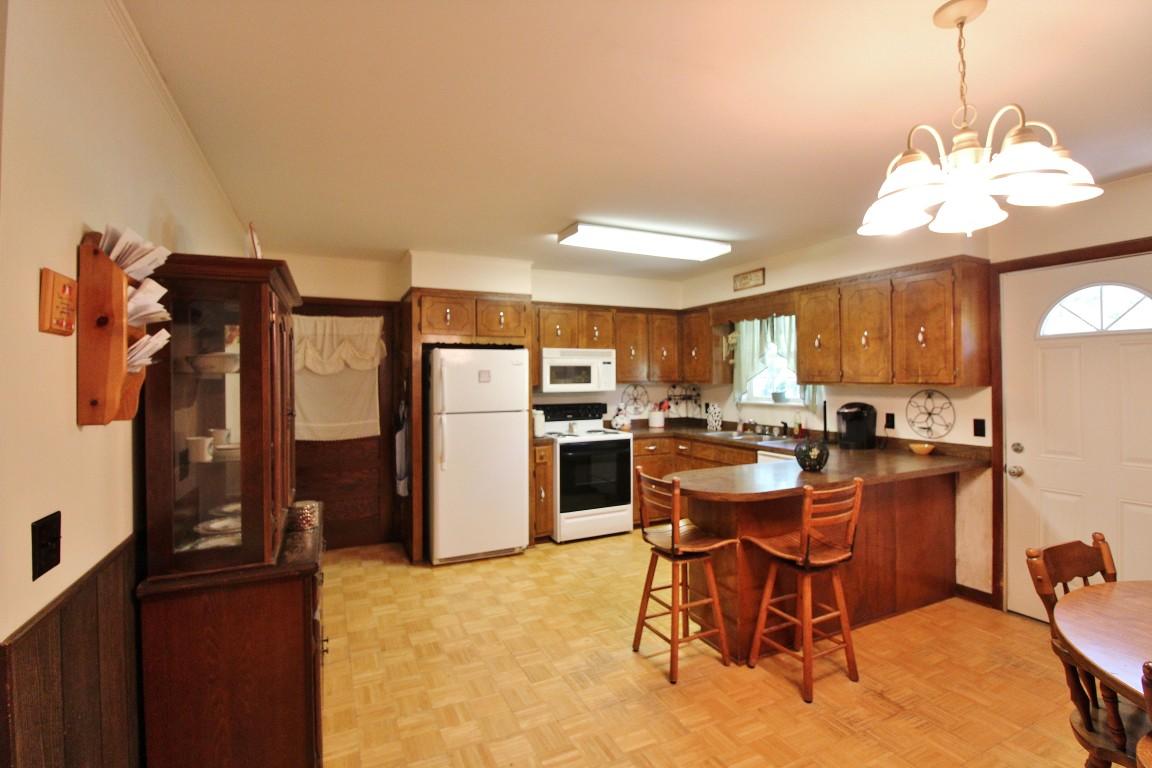 200 East Roddy Road Spring City, TN 37381 - Photo 10 of 41 kitchen 3 (Medium)