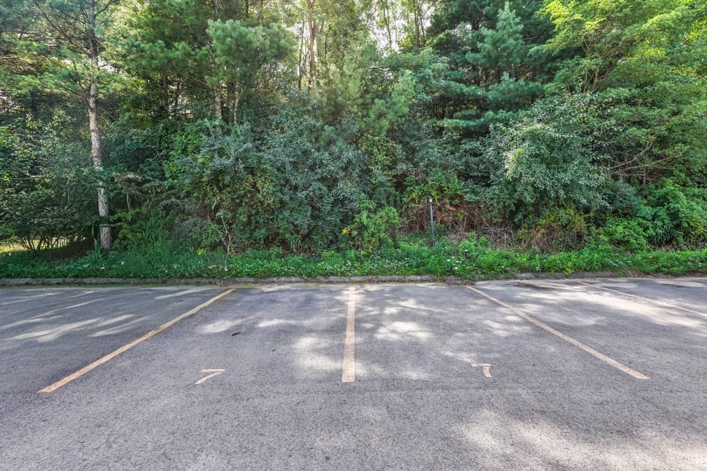 17 Bixby Road, Unit 7 Spencer, MA 01562 - Photo 6 of 21