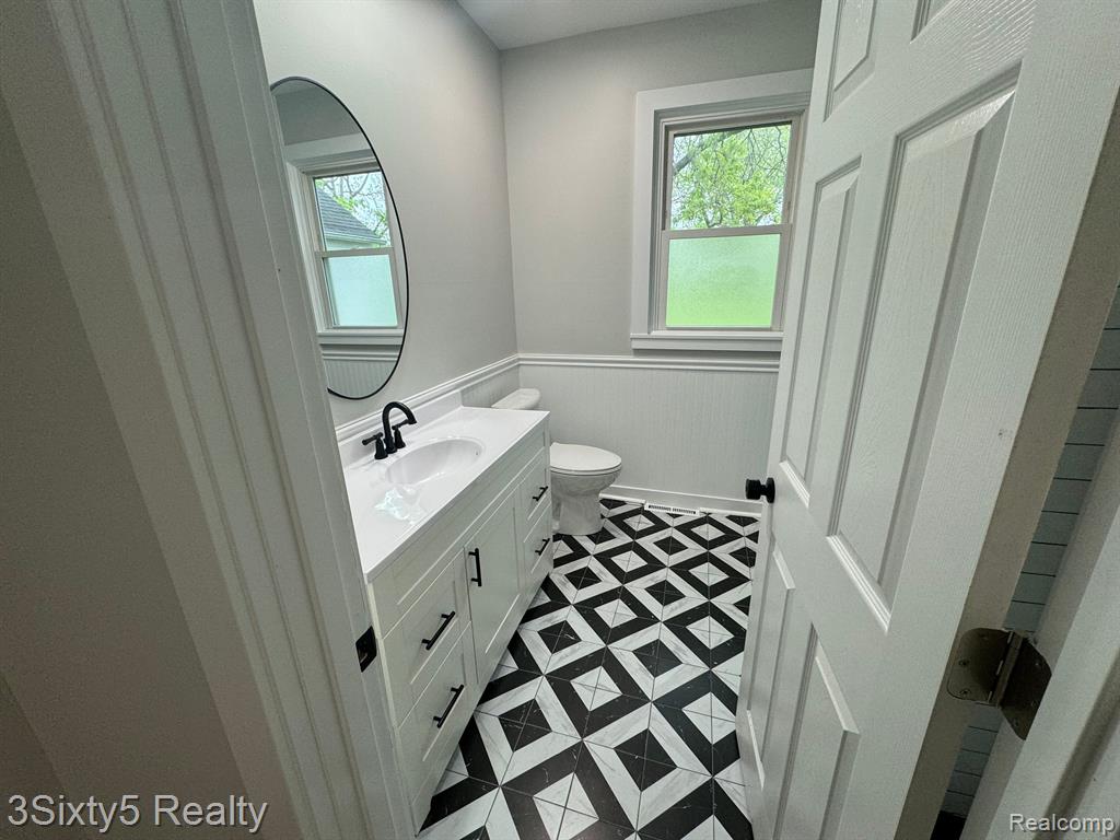 3555 South Livernois Road Rochester Hills, MI 48307 - Photo 20 of 32