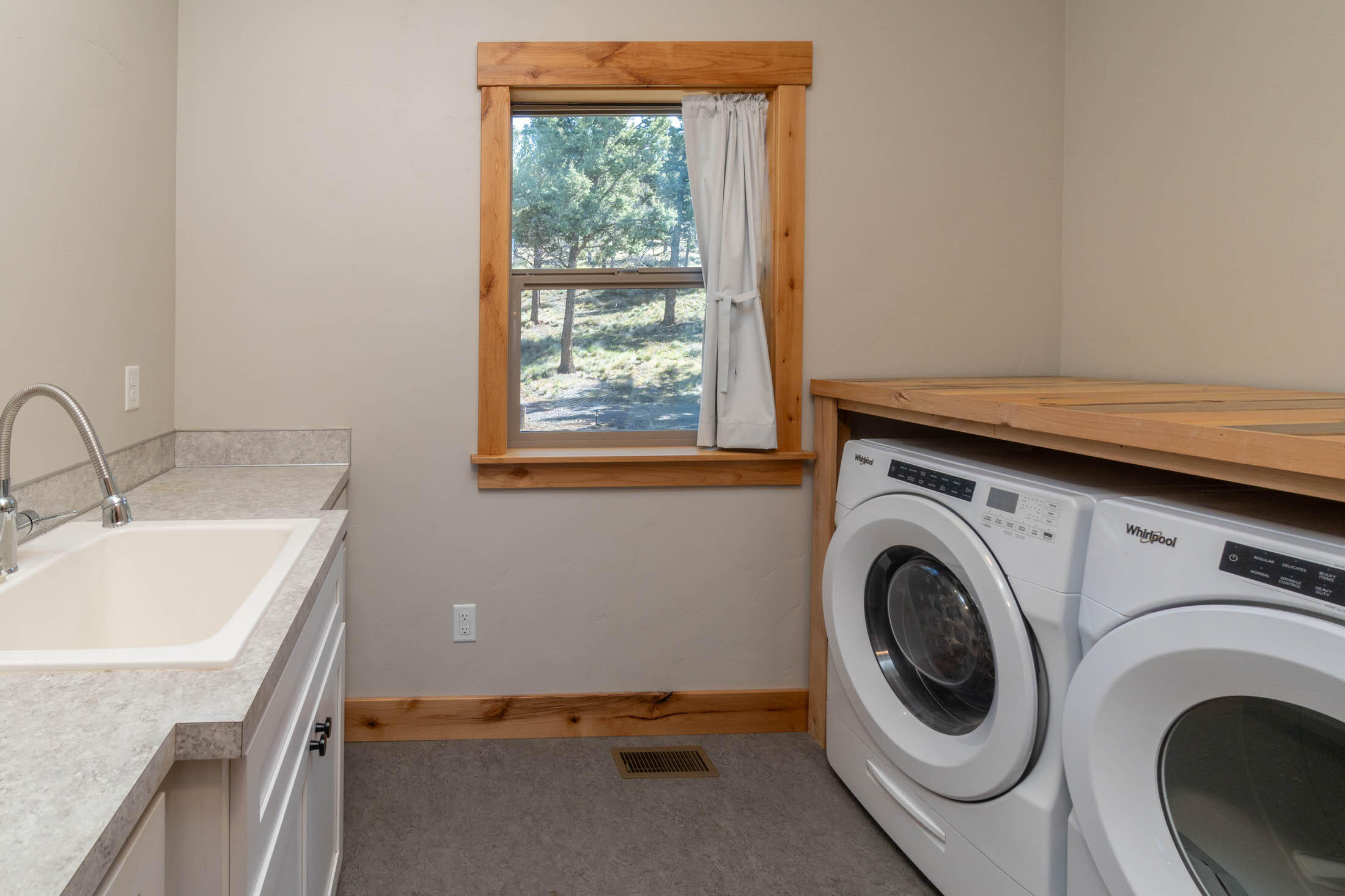 7201 Johnson Creek Road Prineville, OR 97754 - Photo 23 of 54 7201 NE Johnson Creek Rd_0124